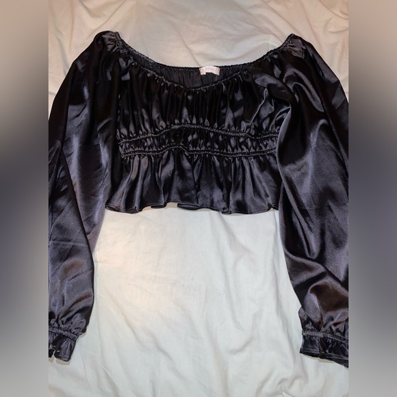 ALTAR’D State Black Sandi Satin Top with Cuffed Sleeves and Open Neckline - Picture 4 of 9